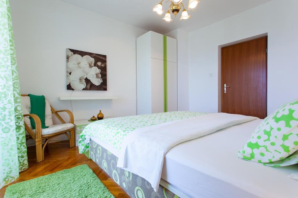 Premium Central Apartments Врсар Экстерьер фото